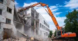 Промышленный демонтаж зданий Темрюк, цена от 2926 руб.