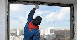 Демонтаж остекления балкона в Темрюке - цена от 565 руб. - Сварной-Тмр