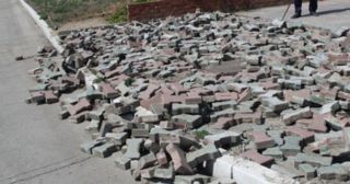 Демонтаж тротуарной плитки Темрюк, цена от 2926 руб.